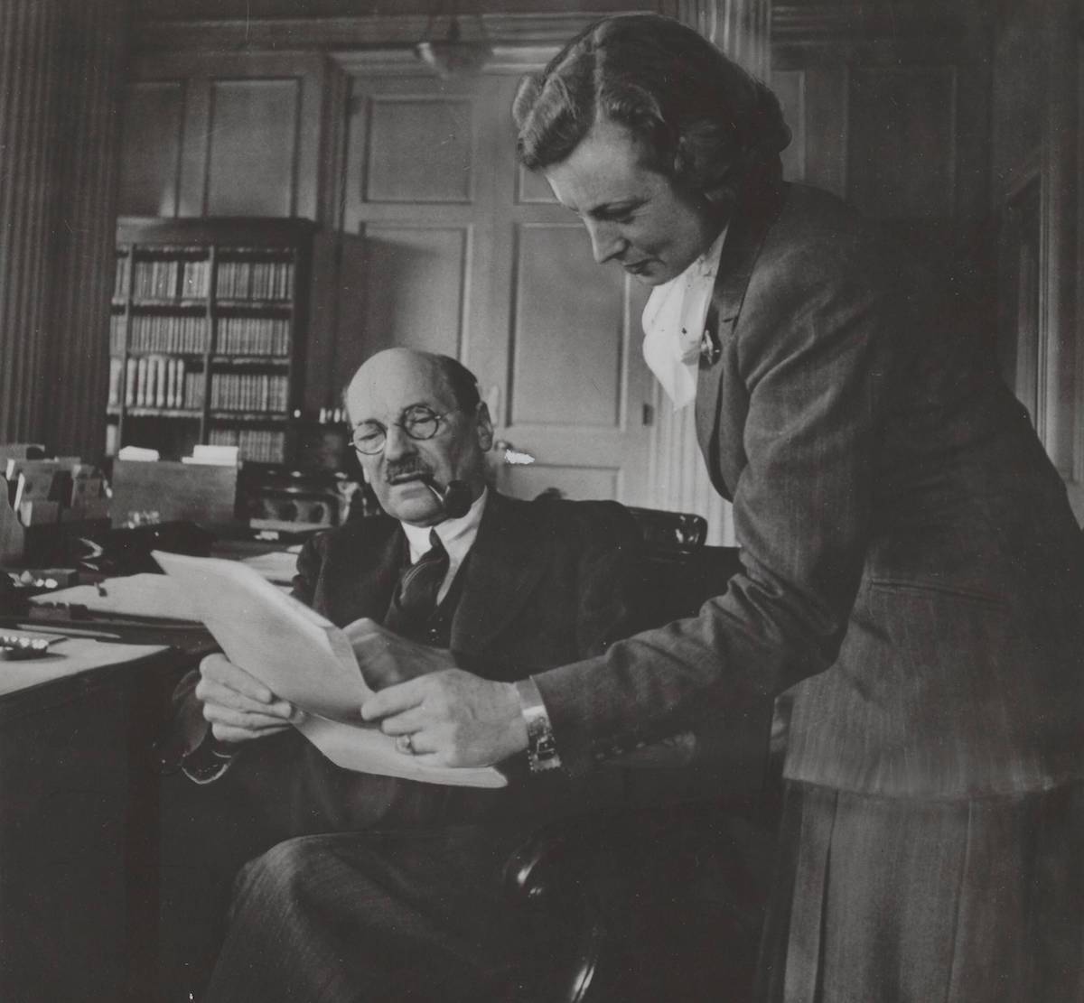 Labour Prime Minister Clement Attlee with MP Barbara Castle, 27 July 1946. Nationaal Archief. Public Domain.