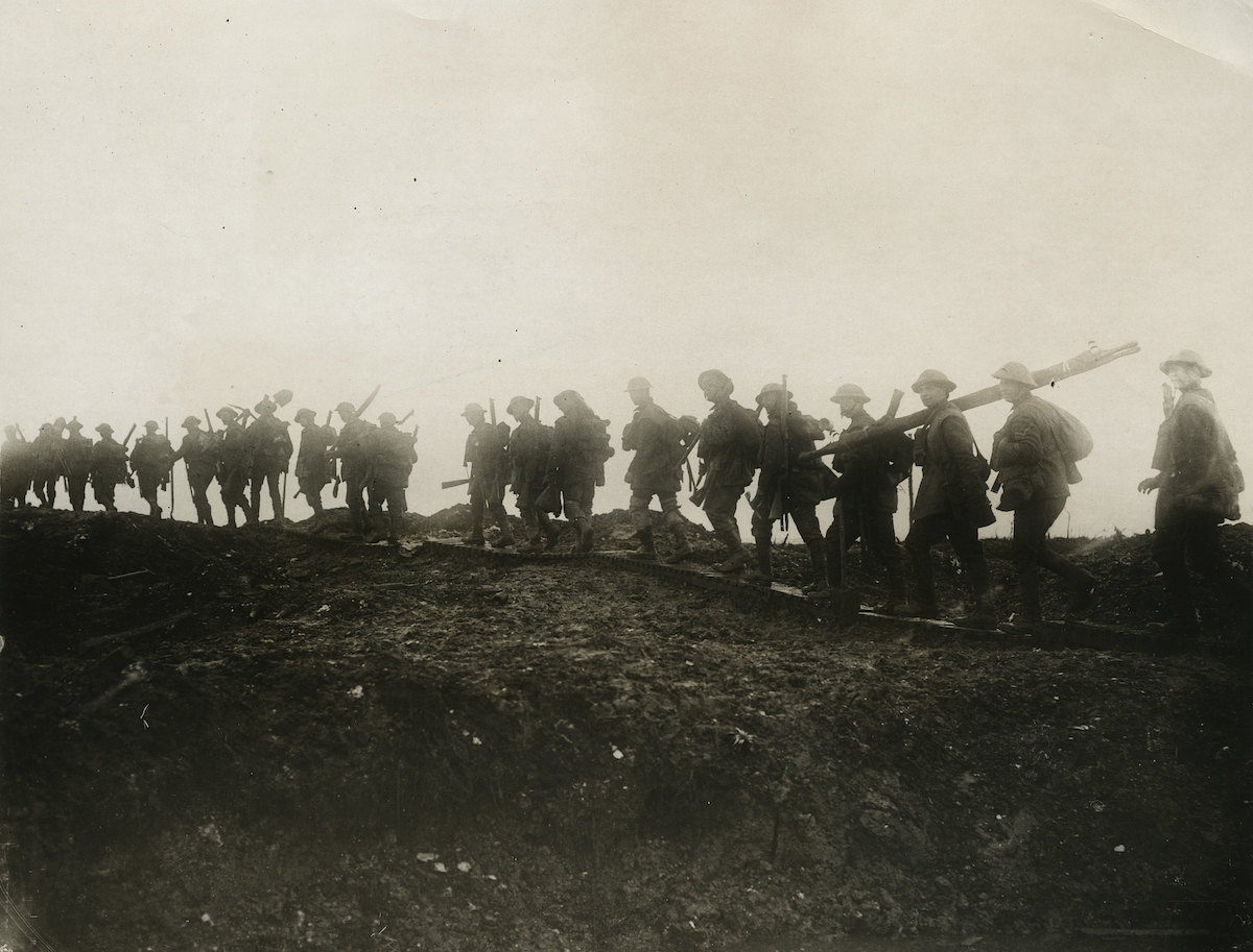 Working parties go up to consolidate newly captured trenches on the Somme, c. 1916. UBC Library Digitization Centre. Public Domain.