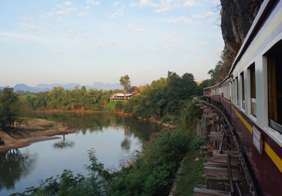 Tham Krasae Railway Bridge, built by forced labour in Kanchanaburi, Thailand, 25 December 2018. World of Travolution360 (CC BY-SA 2.0).