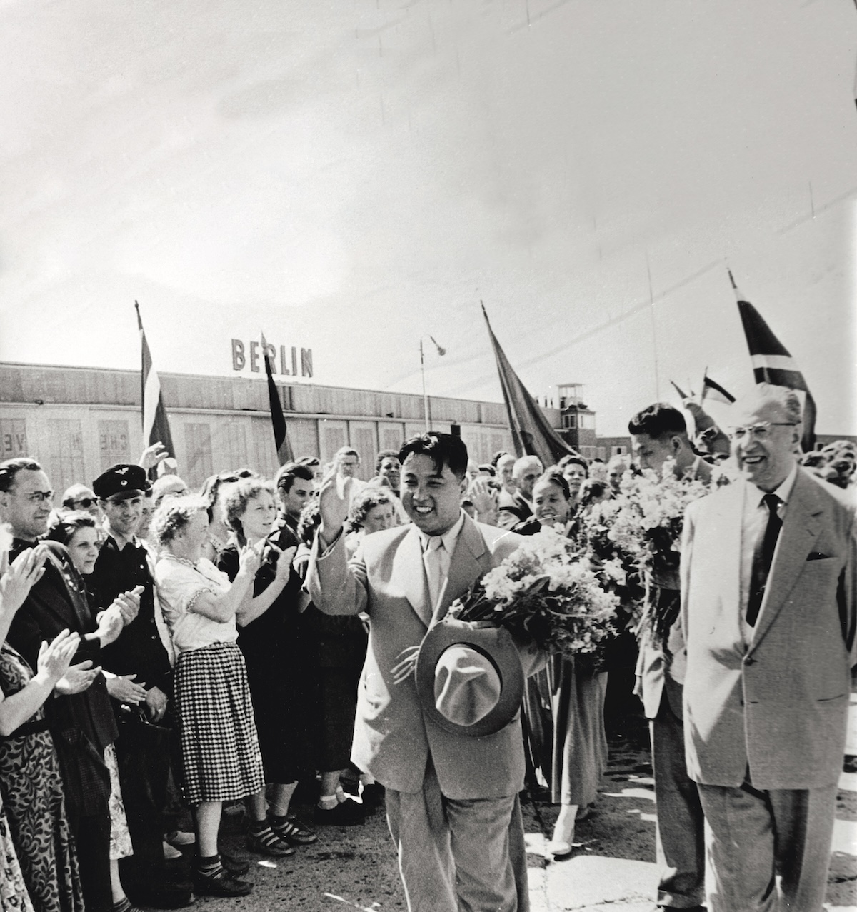 North Korean leader Kim Il Sung arrives at Schönefeld airport in East Berlin, welcomed by Otto Grotewohl, prime minister of the GDR, 6 June 1956. Keystone/Hulton Archive/Getty Images.