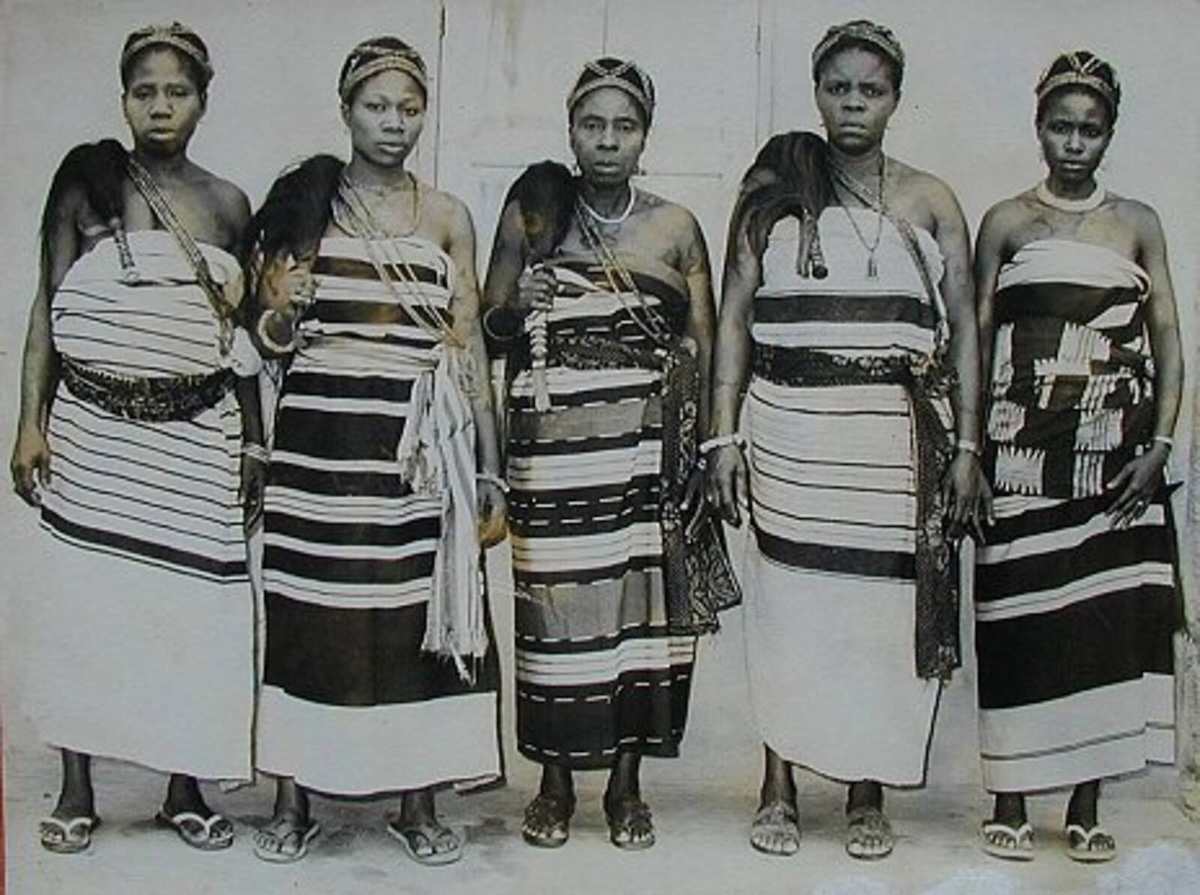 Aba women, early 20th century. Margery Perham, Native Administration in Nigeria, 1937.