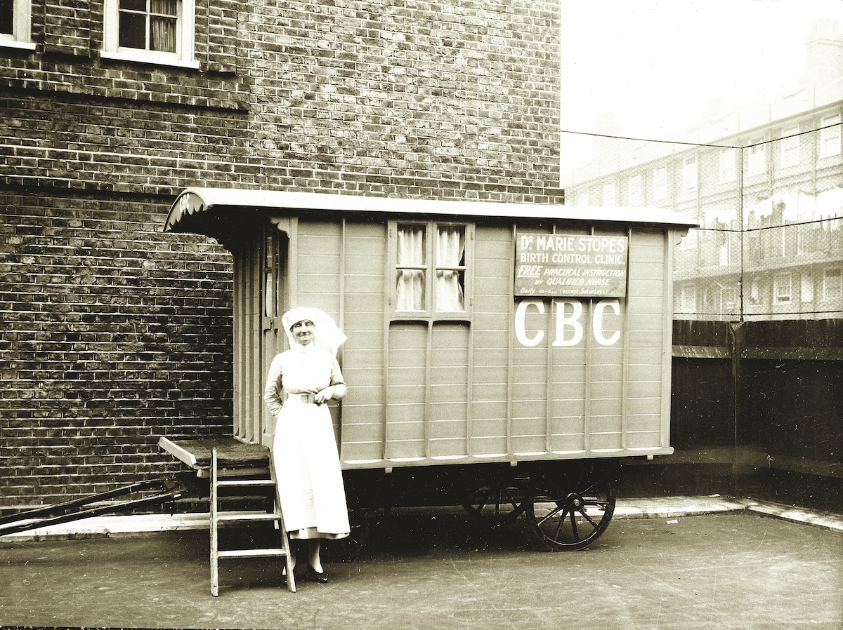 Marie Stopes’ Birth Control Clinic van, c.1920. Wellcome Collection. Public Domain.