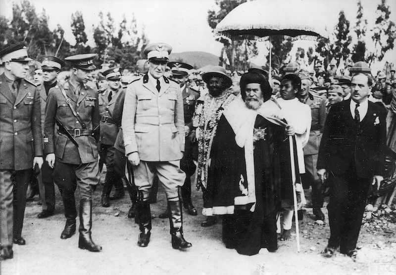 A ceremony marking of the first anniversary of the Italian invasion of Abyssinia in Addis Ababa, c. 1936. Narodowe Archiwum Cyfrowe. Public Domain.