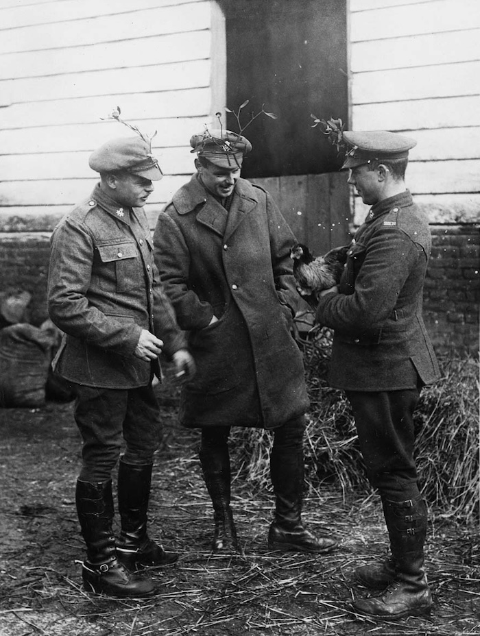 Soldiers buying a chicken for their Christmas dinner, c. 1916-18. National Library of Scotland. Public Domain.