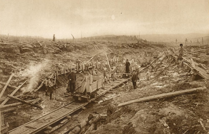 Convicts working on a muddy section of the Trans-Siberian Railroad, c. 1908-13. Library of Congress. Public Domain.