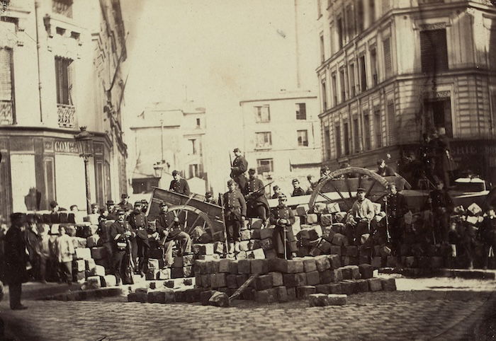 Barricade on the Boulevard Richard-Lenoir, unknown photographer, 18 March 1871. Musée Carnavalet, Histoire de Paris. Public Domain.