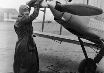 Hélène Boucher (1908-34) at Le Bourget in 1933.